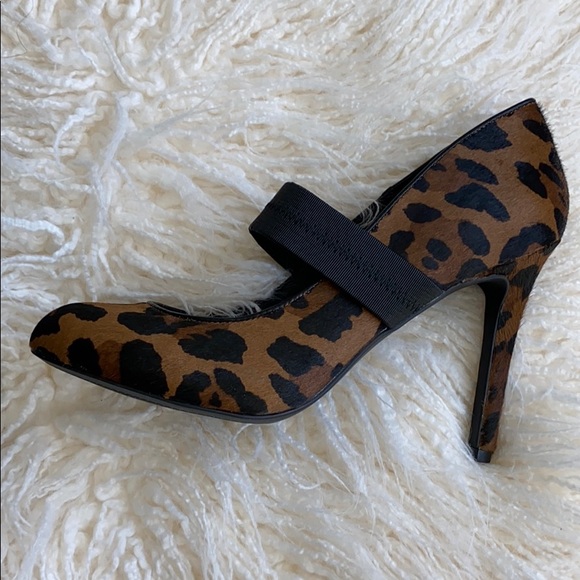 Jessica Simpson leopard leather heels - Picture 2 of 2